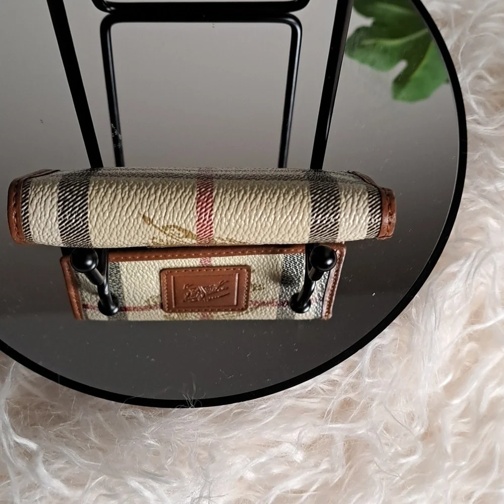 Burberrys Of London Vintage Nova Check Key Holder